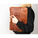 Premium Gerçek Deri 14" ve 16" Laptop ve Tablet Çantası – Şık, Dayanıklı ve Koruyucu