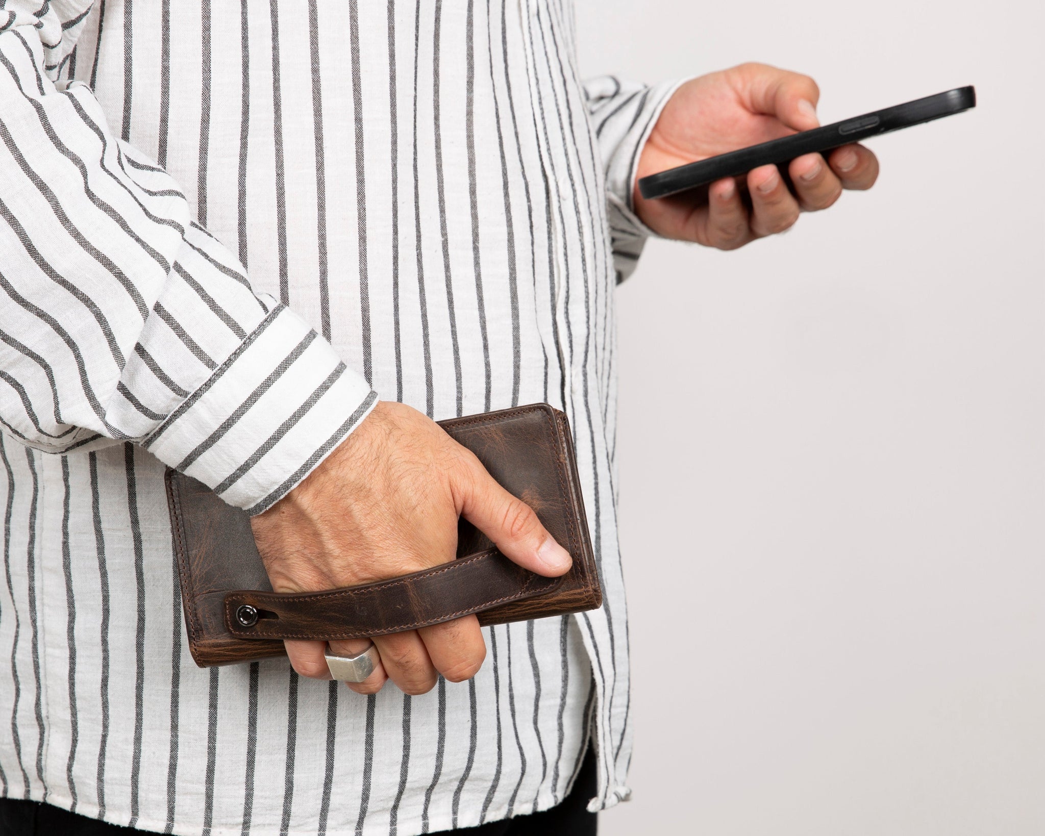 Hakiki Deri Telefon Bölmeli Kadın ve Erkek Cüzdan - Aura