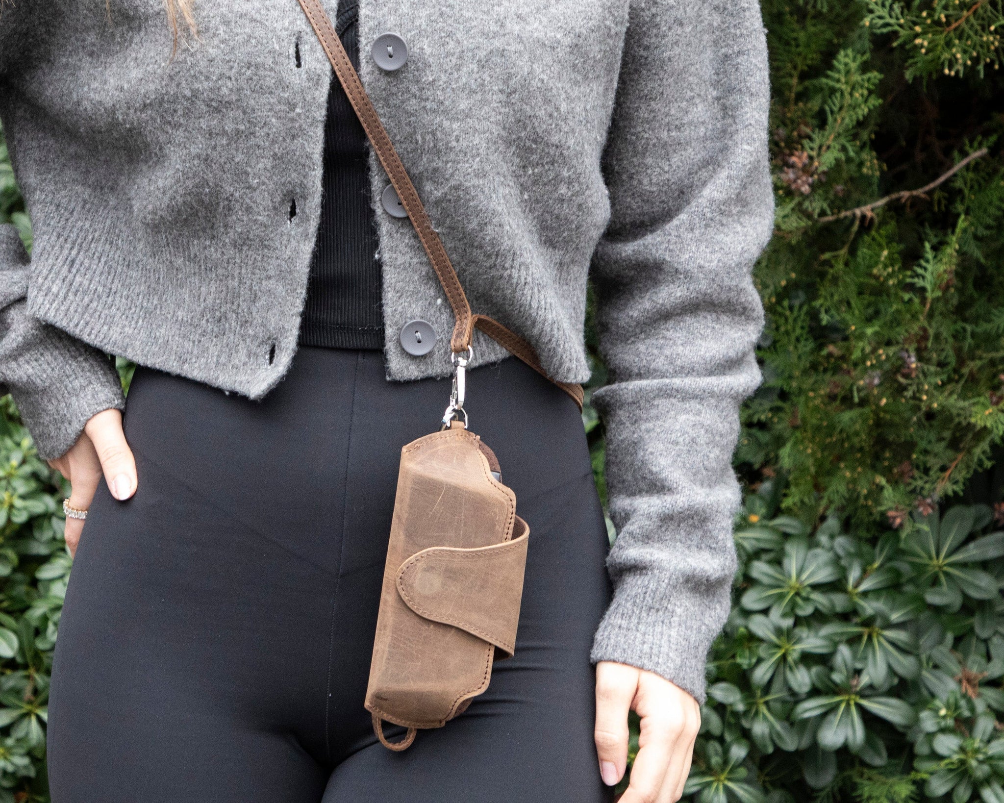 Hakiki Deri Askılı Gözlük Kılıfı - Rivlera