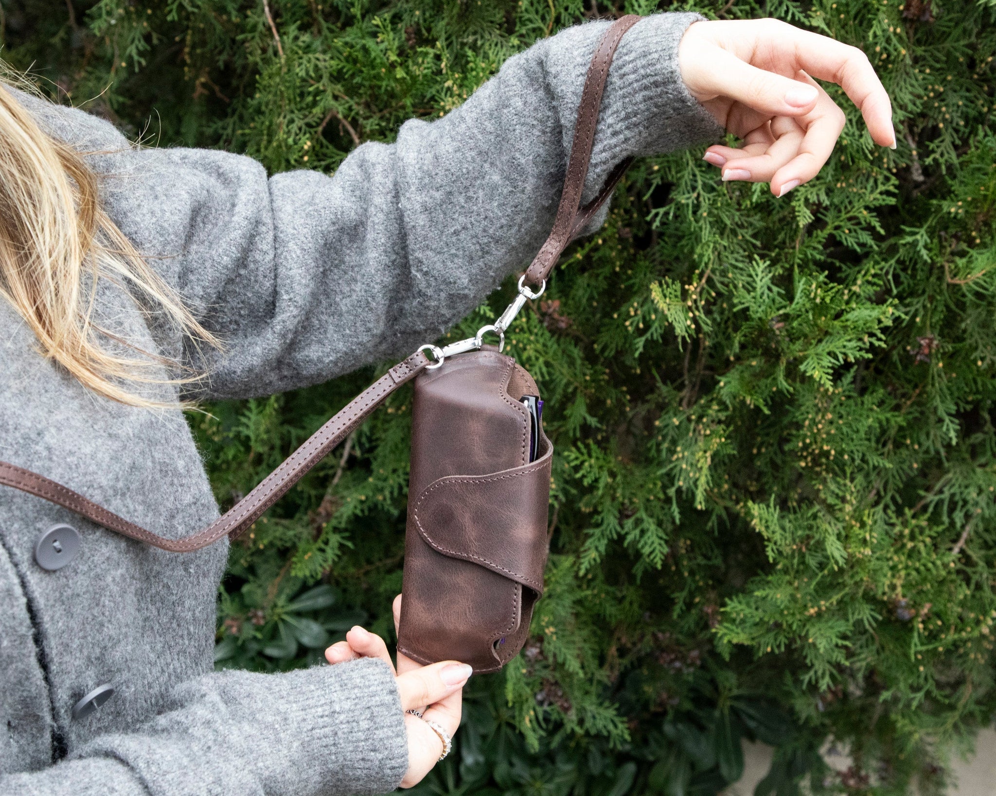 Hakiki Deri Askılı Gözlük Kılıfı - Rivlera