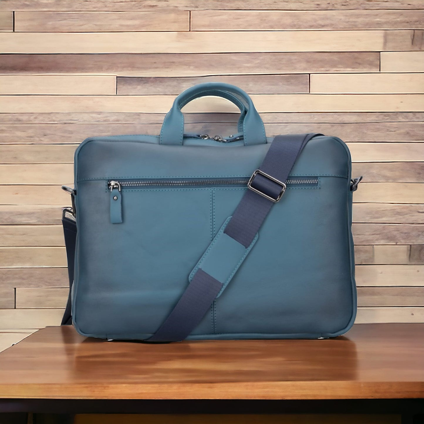 Apollo 13-14 inç MacBook ve PC Uyumlu Deri Çanta Mavi