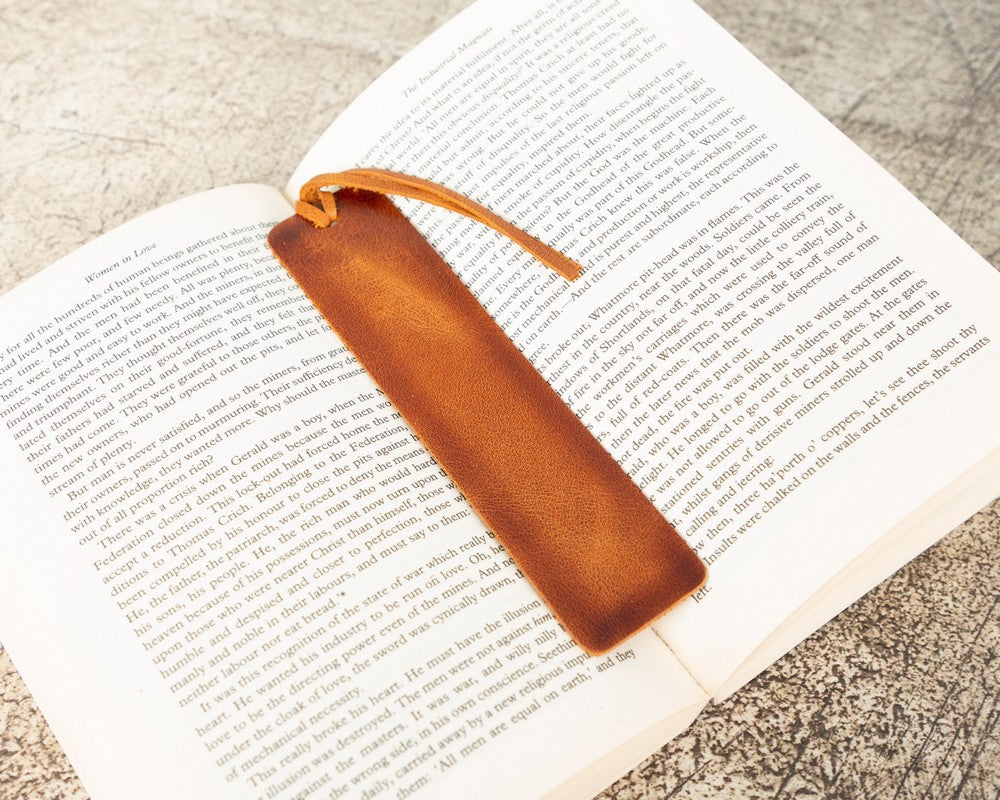 Leather Bookmark, Effect Tan