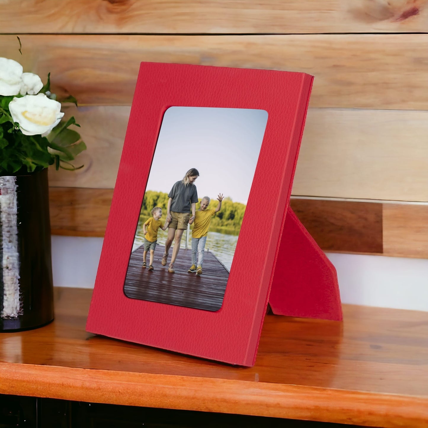 Real Leather Desktop Photo Frame, 22x17cm (15x10 photos) Red