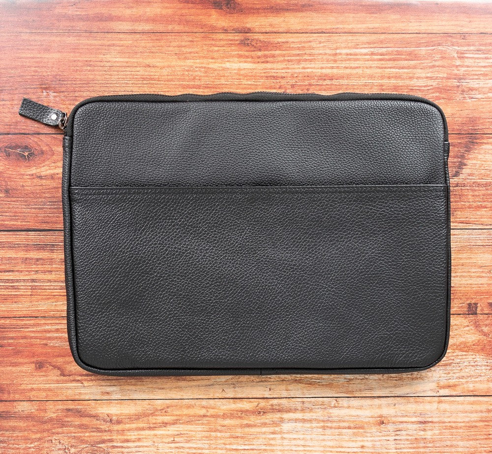 Awe 16 inch MacBook and PC Compatible Leather Case Textured Black